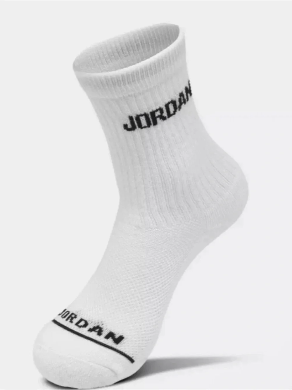 Nike Jordan Kids 6-Pack Cushioned Crew Socks Black White Gray Red – Size XS